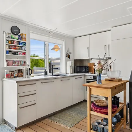 Cozy With Beautiful Sea View In Oer Maritime Village Casa vacanze Ebeltoft